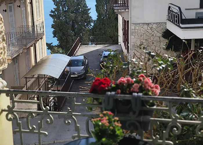 Dunja & Sea Terrace Appartement Opatija